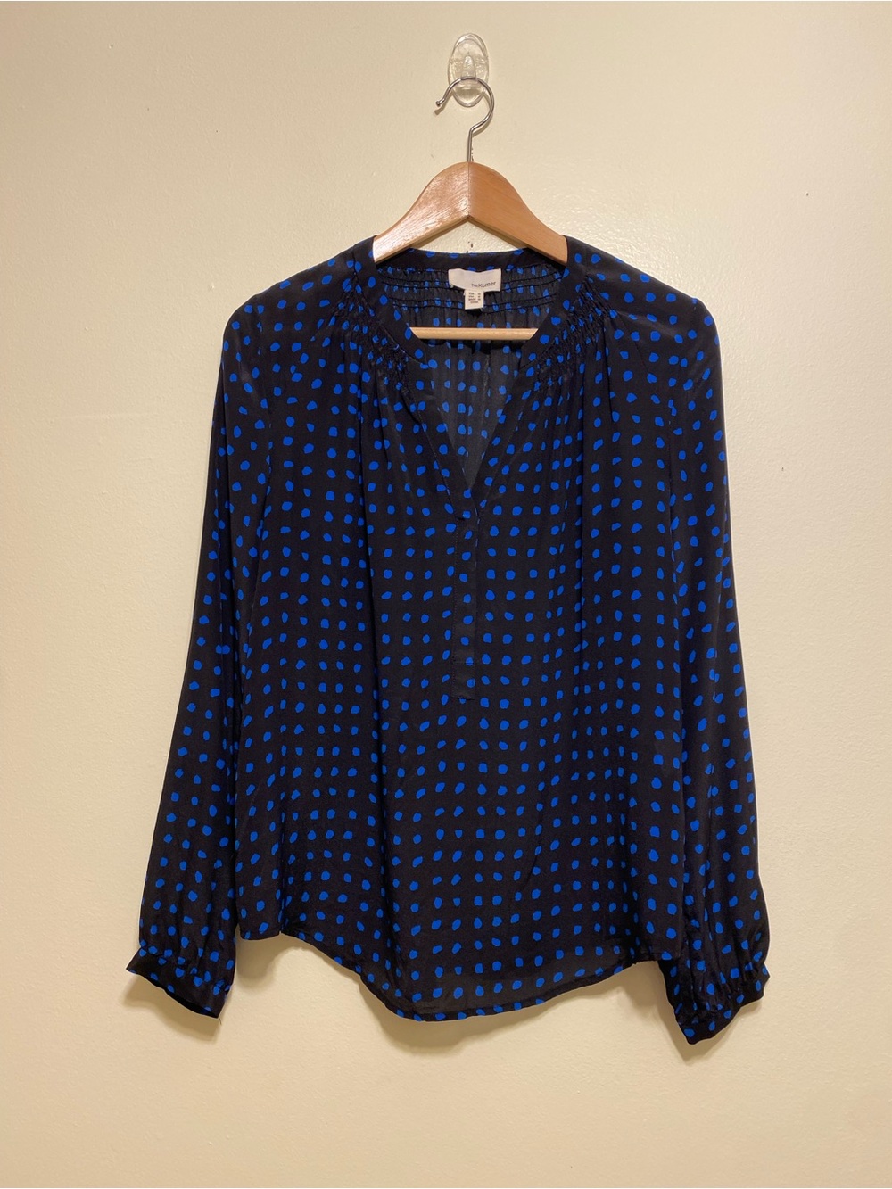 THE KORNER SILK Blue Polka Dot Long-Sleeve Blouse - Lightweight Top. Size M
